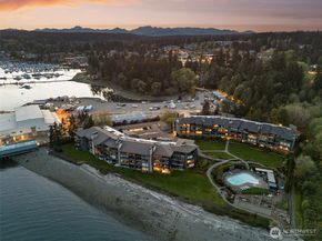 428 Harborview Drive SE, Bainbridge Island WA 98110