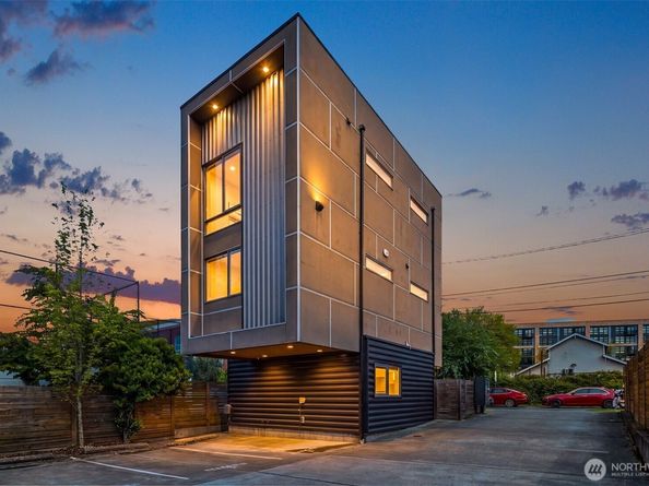 1761 20th Avenue S, Seattle WA 98144