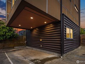 1761 20th Avenue S, Seattle WA 98144