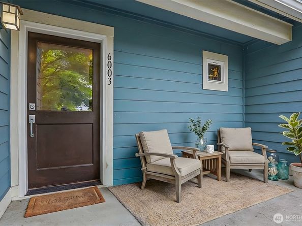 6003 Lanham Place SW, Seattle WA 98126