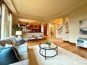 23419 NE 10th Place, Sammamish WA 98074