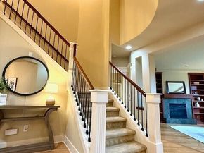 23419 NE 10th Place, Sammamish WA 98074