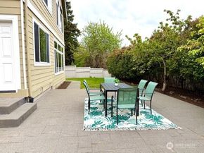 23419 NE 10th Place, Sammamish WA 98074
