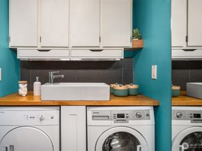 8729 12th Avenue NW, Seattle WA 98117