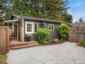 8729 12th Avenue NW, Seattle WA 98117