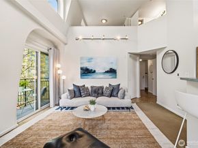 425 Vine Street 708, Seattle WA 98121