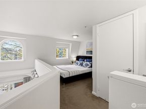 425 Vine Street 708, Seattle WA 98121