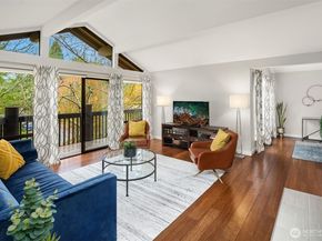 6700 81st Avenue SE, Mercer Island WA 98040
