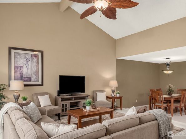 118 SW 116th Street D32, Seattle WA 98146