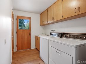 508 147th Street NE, Bellevue WA 98007