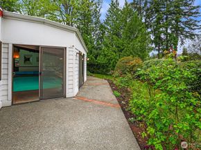 508 147th Street NE, Bellevue WA 98007