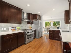 12516 SE 4th Place, Bellevue WA 98005