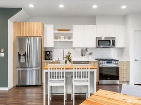 10170 Holman Road NW H, Seattle WA 98177