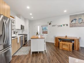 10170 Holman Road NW H, Seattle WA 98177