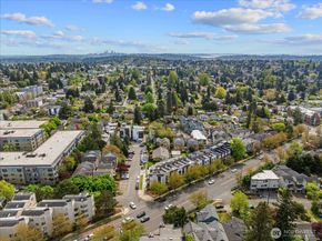 10170 Holman Road NW H, Seattle WA 98177