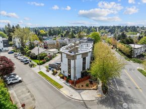 10170 Holman Road NW H, Seattle WA 98177