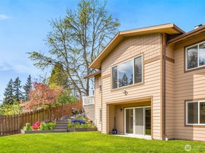 16204 Main Street, Bellevue WA 98008