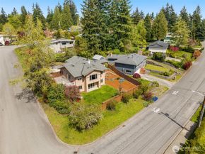 16204 Main Street, Bellevue WA 98008