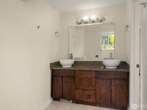 16204 Main Street, Bellevue WA 98008