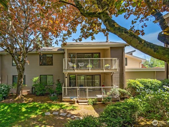 6343 Sand Point Way NE, Seattle WA 98115