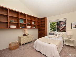 6343 Sand Point Way NE, Seattle WA 98115