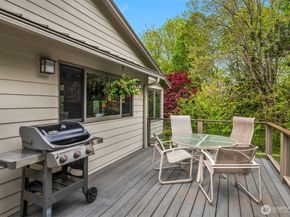 558 20th Avenue, Kirkland WA 98033