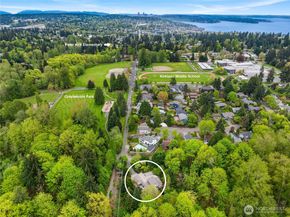 558 20th Avenue, Kirkland WA 98033
