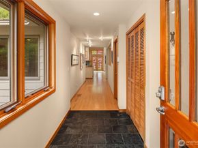 558 20th Avenue, Kirkland WA 98033