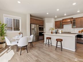 19432 9th Avenue SE, Bothell WA 98012