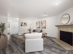 15416 40th Avenue W 20, Lynnwood WA 98087