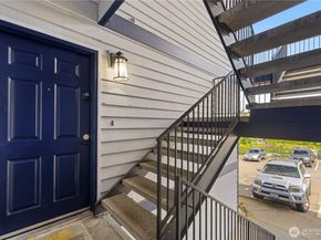 15416 40th Avenue W 20, Lynnwood WA 98087