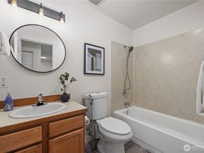 15416 40th Avenue W 20, Lynnwood WA 98087