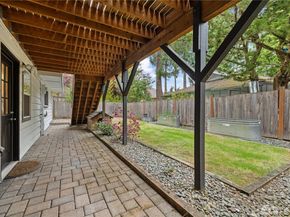 16701 SE 23rd Place, Bellevue WA 98008