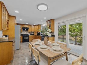 16701 SE 23rd Place, Bellevue WA 98008