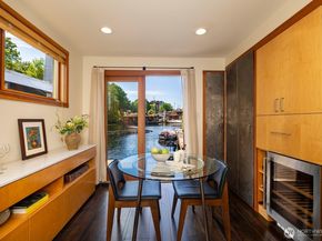 2770 Westlake Avenue N 6, Seattle WA 98109