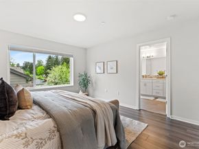 13628 Manor Way C4, Lynnwood WA 98087