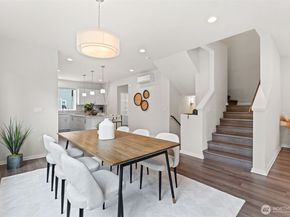 13628 Manor Way C4, Lynnwood WA 98087