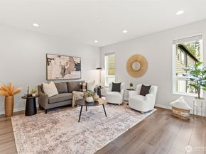 13628 Manor Way C4, Lynnwood WA 98087