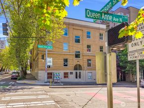 7 Harrison Street 17, Seattle WA 98109