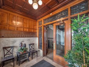 7 Harrison Street 17, Seattle WA 98109