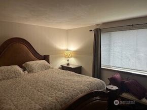 20124 105th Avenue SE, Kent WA 98031