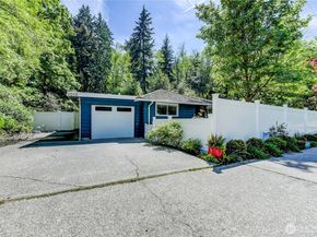1010 Main Street, Edmonds WA 98020