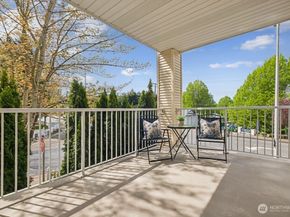 400 S 46th Place B, Renton WA 98055