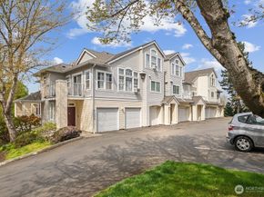 400 S 46th Place B, Renton WA 98055