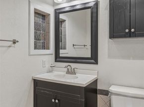 23003 Lakeview Drive 208, Mountlake Terrace WA 98043