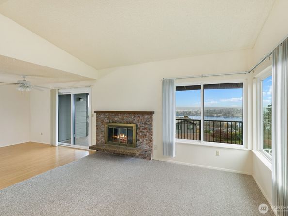 3370 Narrows View Lane NE 202, Bremerton WA 98310