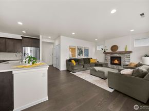 10214 SE 268th Place, Kent WA 98030