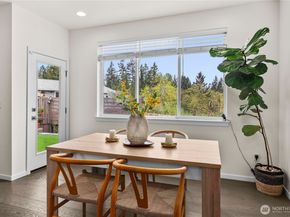 10214 SE 268th Place, Kent WA 98030