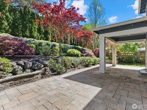 15112 101st Avenue NE, Bothell WA 98011