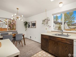16232 2nd Place W, Lynnwood WA 98087